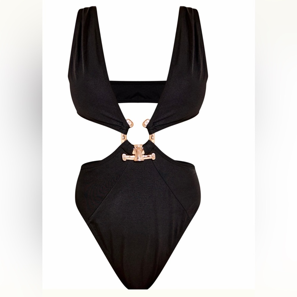 PrettyLittleThing BNWT Black Deep Plunge Cut Out One-Piece Swimsuit